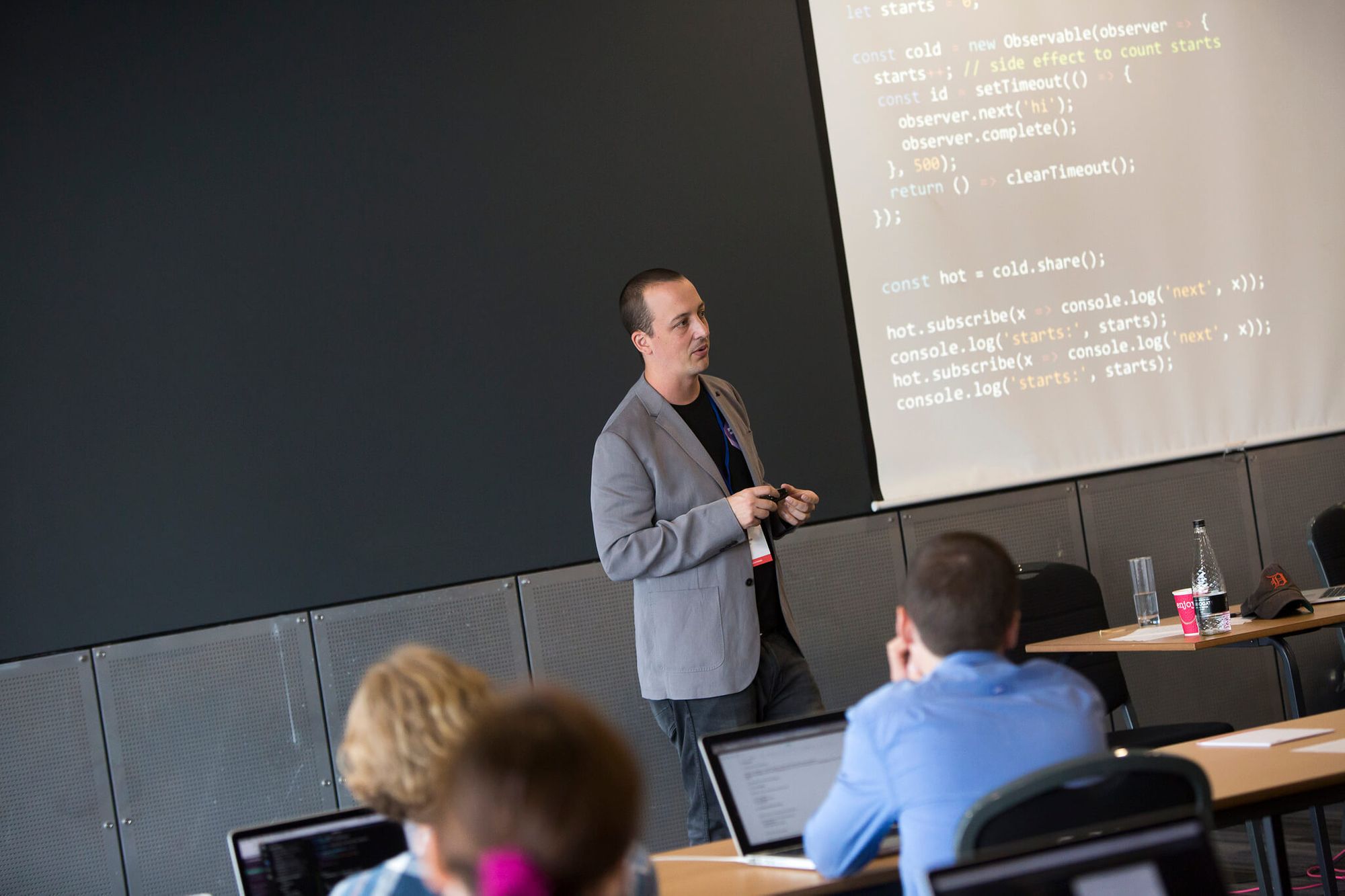 Angular professional speaker